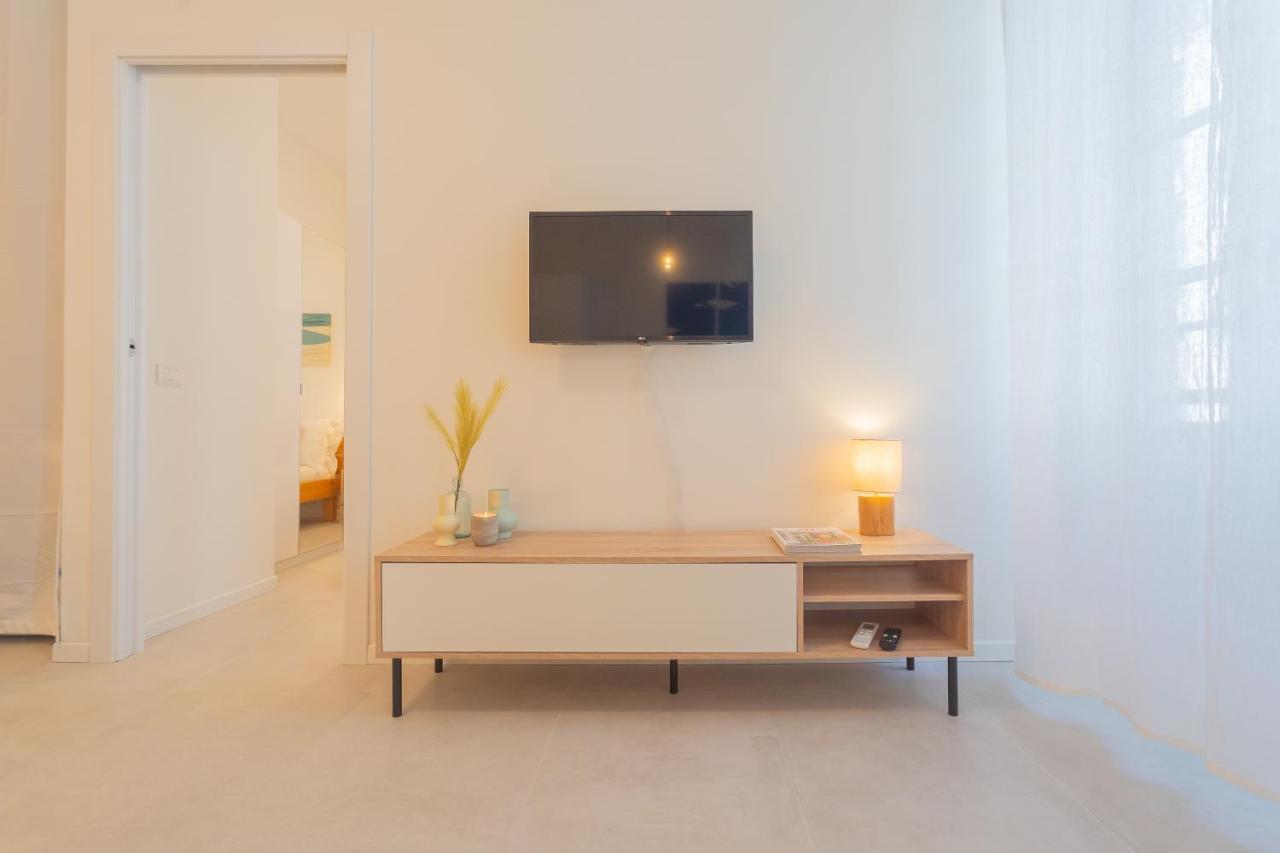 Enchanted Como Lake - City Apartment 2 By Rent All Como Exterior photo